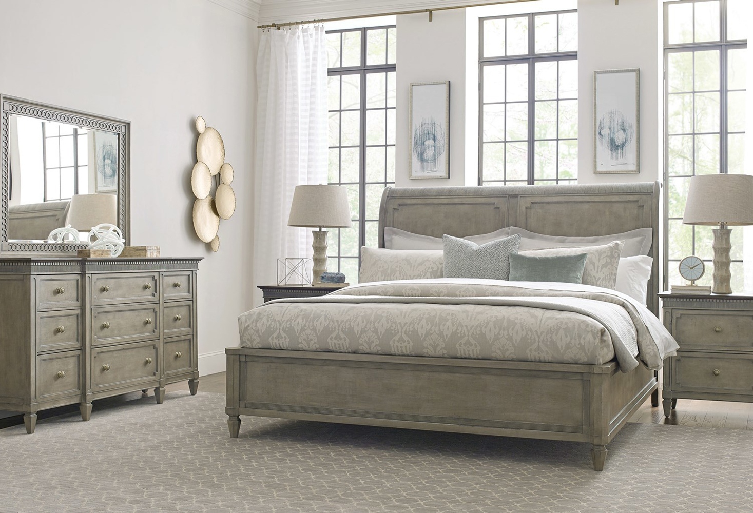 1515770245Gray_traditional_bedroom_furniture