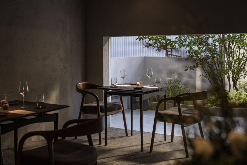 伴境空間設計 holt餐廳 - ELIZ Furniture